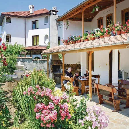 Four-bedroom Holiday In Village * Velika